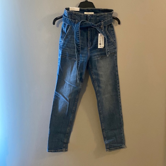 Dynamite Kendall Straight Jean - Picture 1 of 3